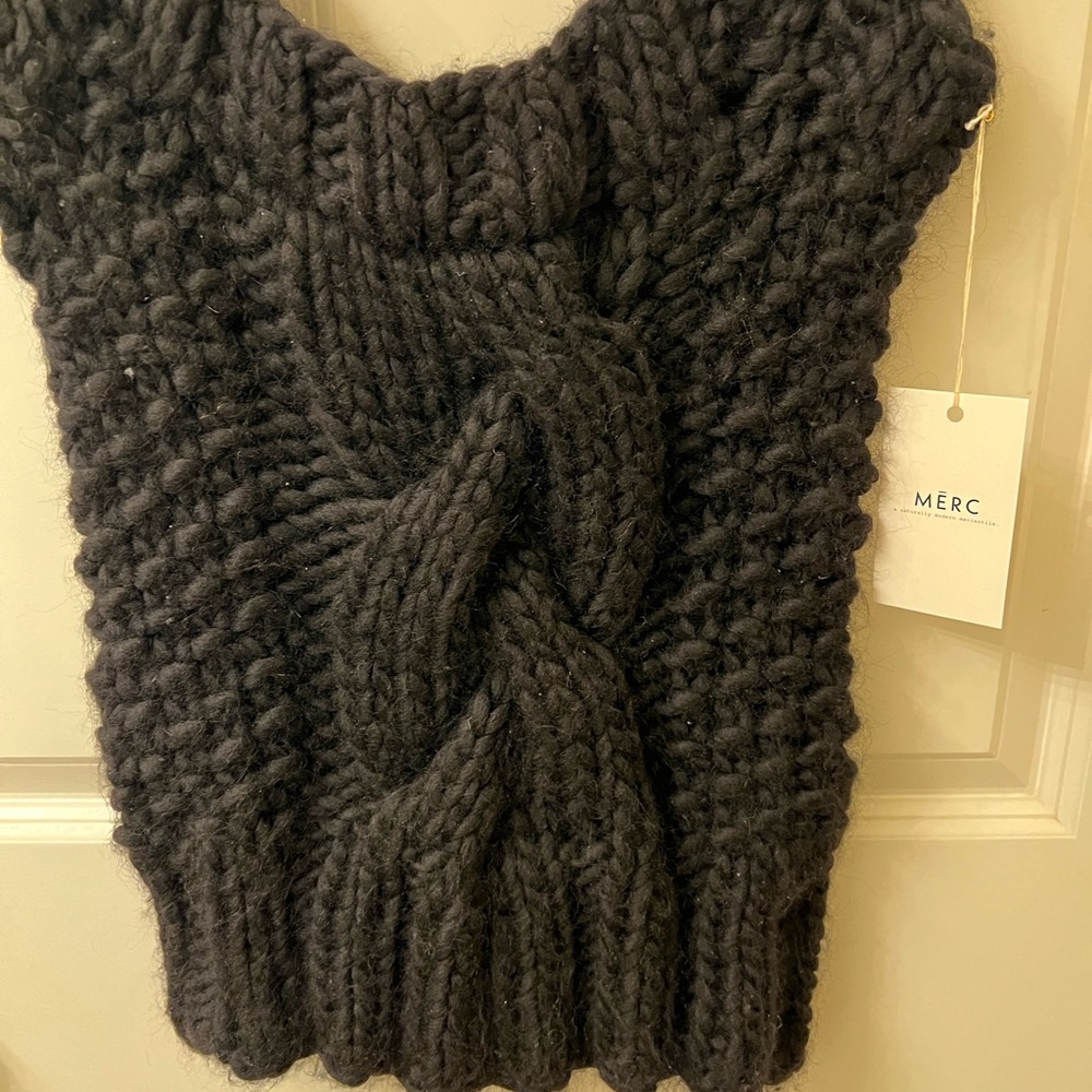NWT Merc Handmade Cable Knit Sleeveless Top, Size Small